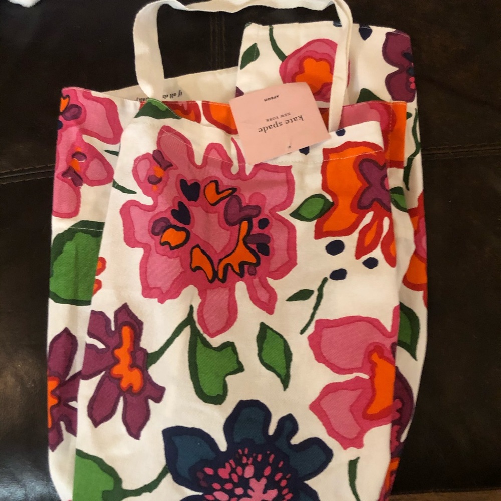 Kate Spade Festive Floral Apron